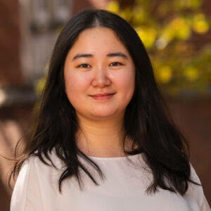 Wenzhi Pan headshot.